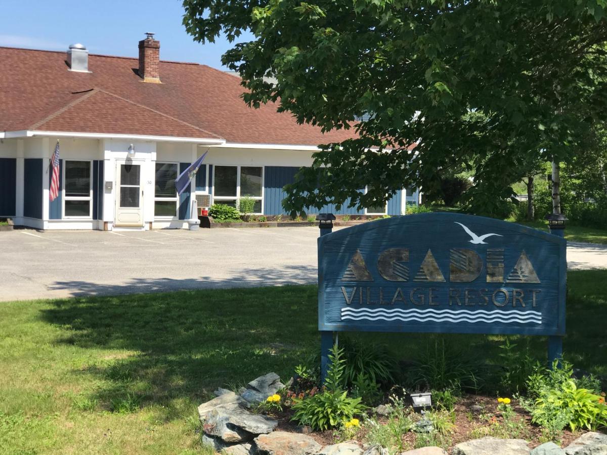 Acadia Village Resort Ellsworth Bagian luar foto